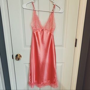 NWT Pink lace & silk lingerie 💗